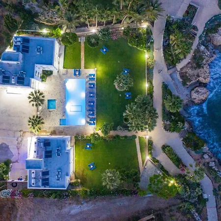 Rododafni Aparthotel