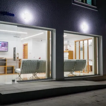Aparthotel Rododafni 3*