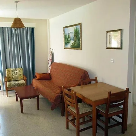 Aparthotel Rododafni